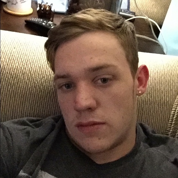 Meet your Posher, Steven - Picture 1 of 1